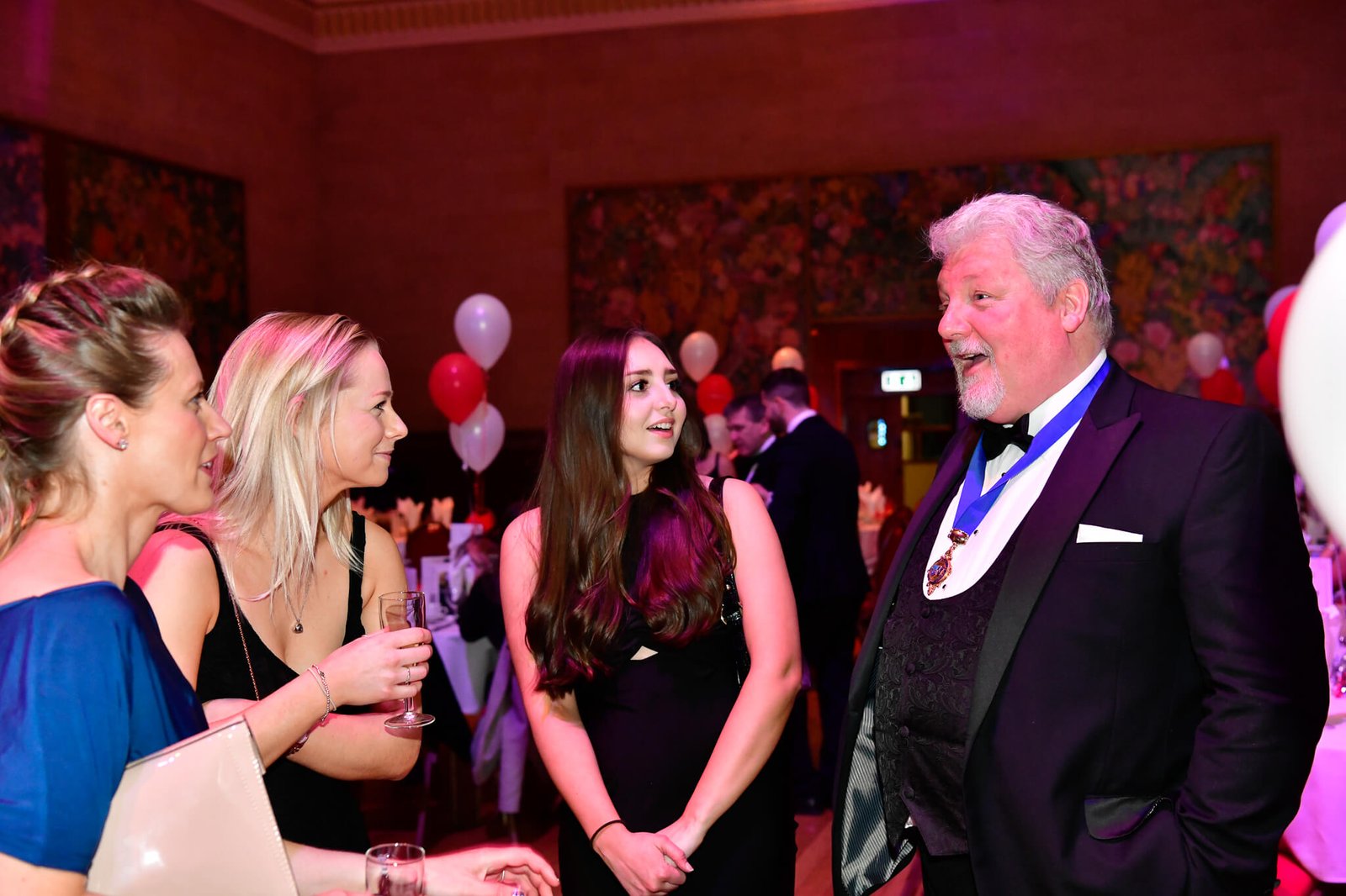 iNNOVATION-PHOTOGRAPHY-event-photographer-Swansea_D856048-121