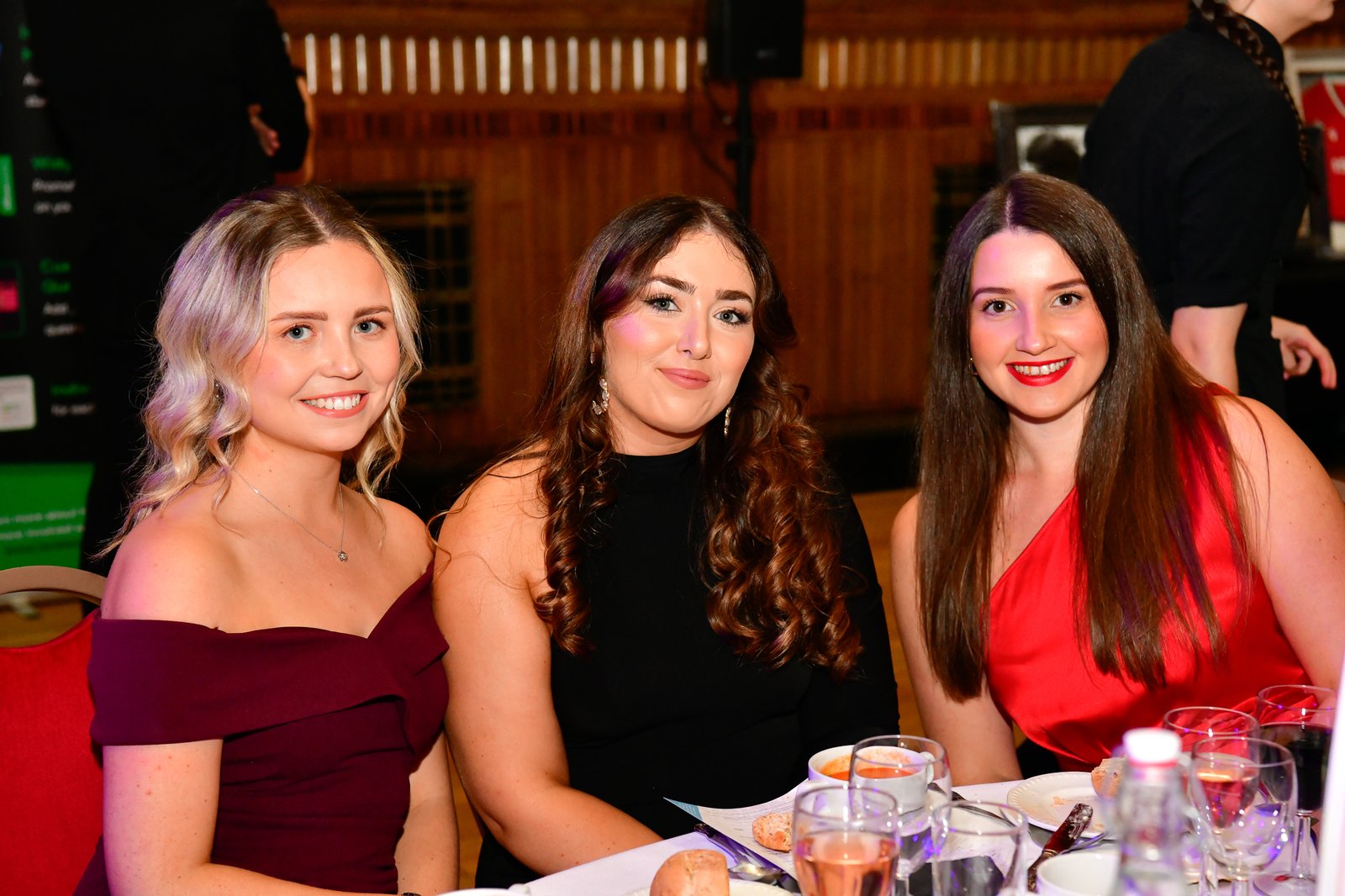 iNNOVATIONphotography-event-photographer-Swansea-144_D850020