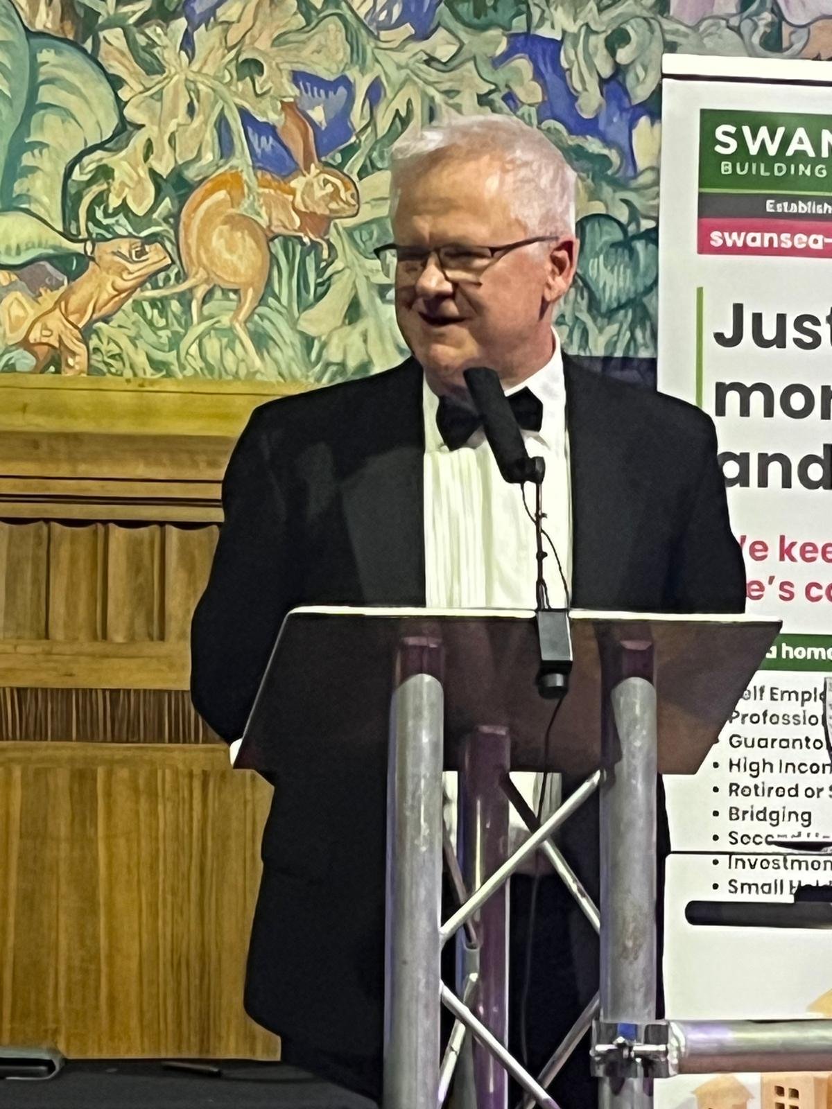 b70c930f-b96d-4cf9-b1de-94a2d82c5cba